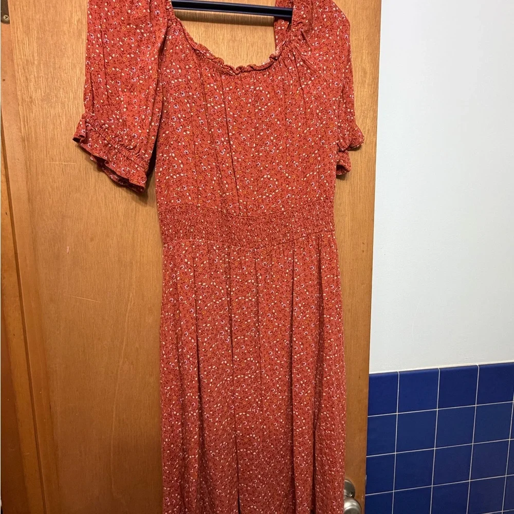 Luxology Red Floral Midi Dress - Picture 2 of 2